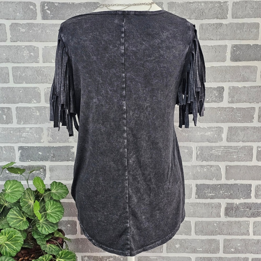 The Party Fringe Sleeve Top Bull License Plate Graphic Sz Small Cowgirl Festival - Picture 2 of 9